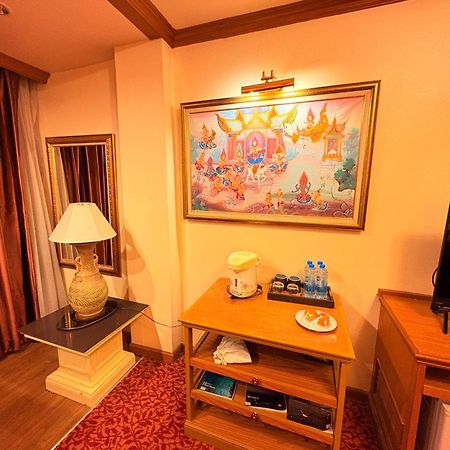 Taksilahotel Maha Sarakham Εξωτερικό φωτογραφία