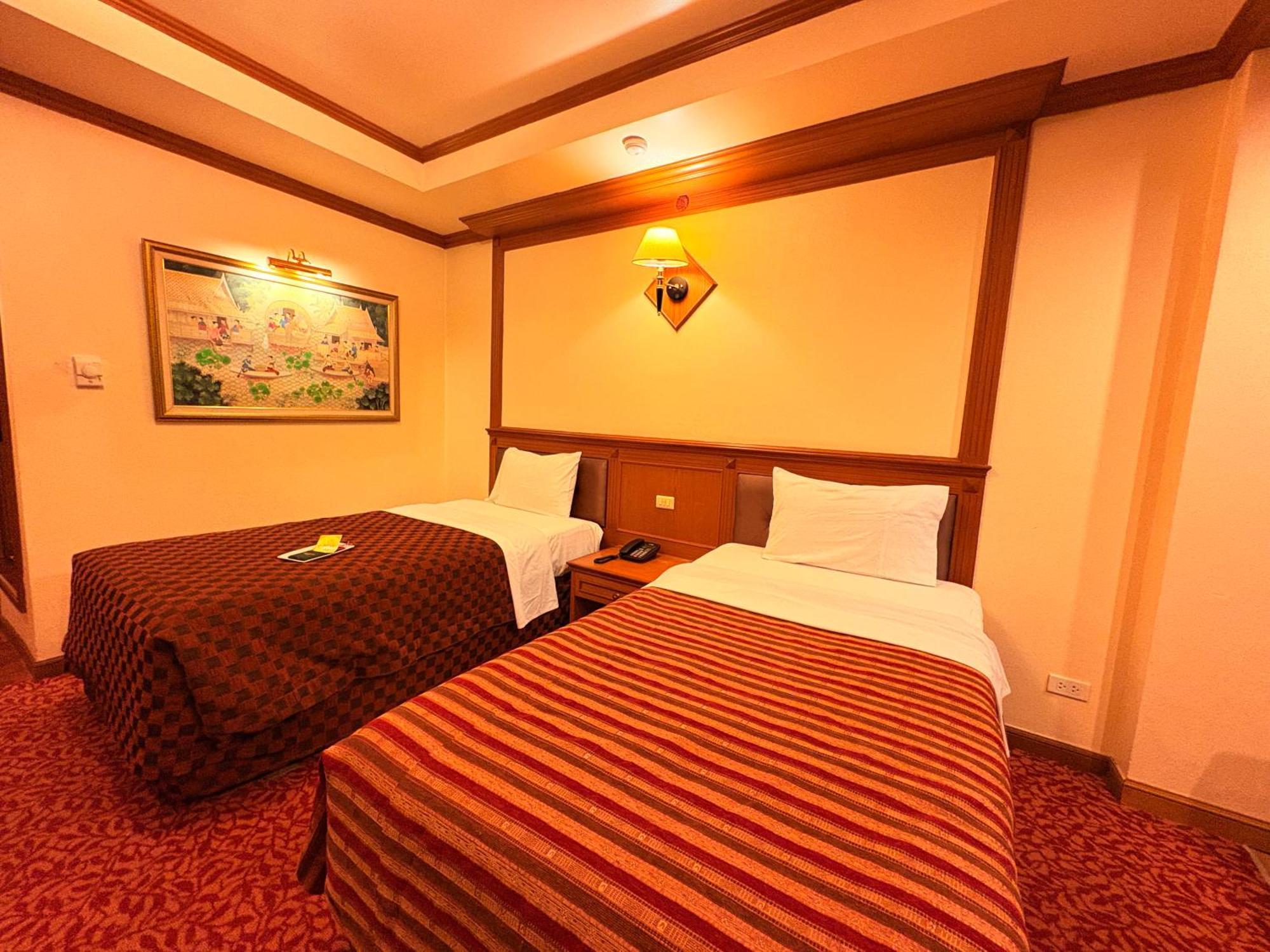 Taksilahotel Maha Sarakham Εξωτερικό φωτογραφία