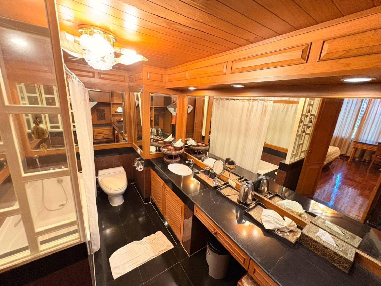 Taksilahotel Maha Sarakham Εξωτερικό φωτογραφία