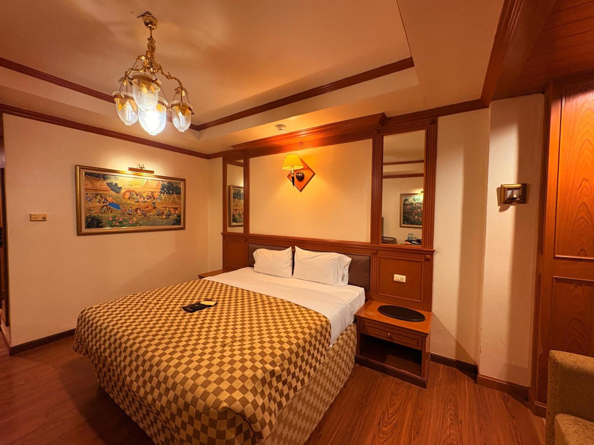 Taksilahotel Maha Sarakham Εξωτερικό φωτογραφία