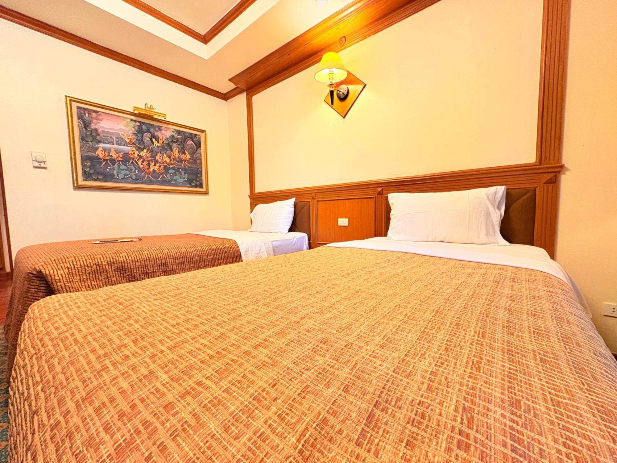 Taksilahotel Maha Sarakham Εξωτερικό φωτογραφία