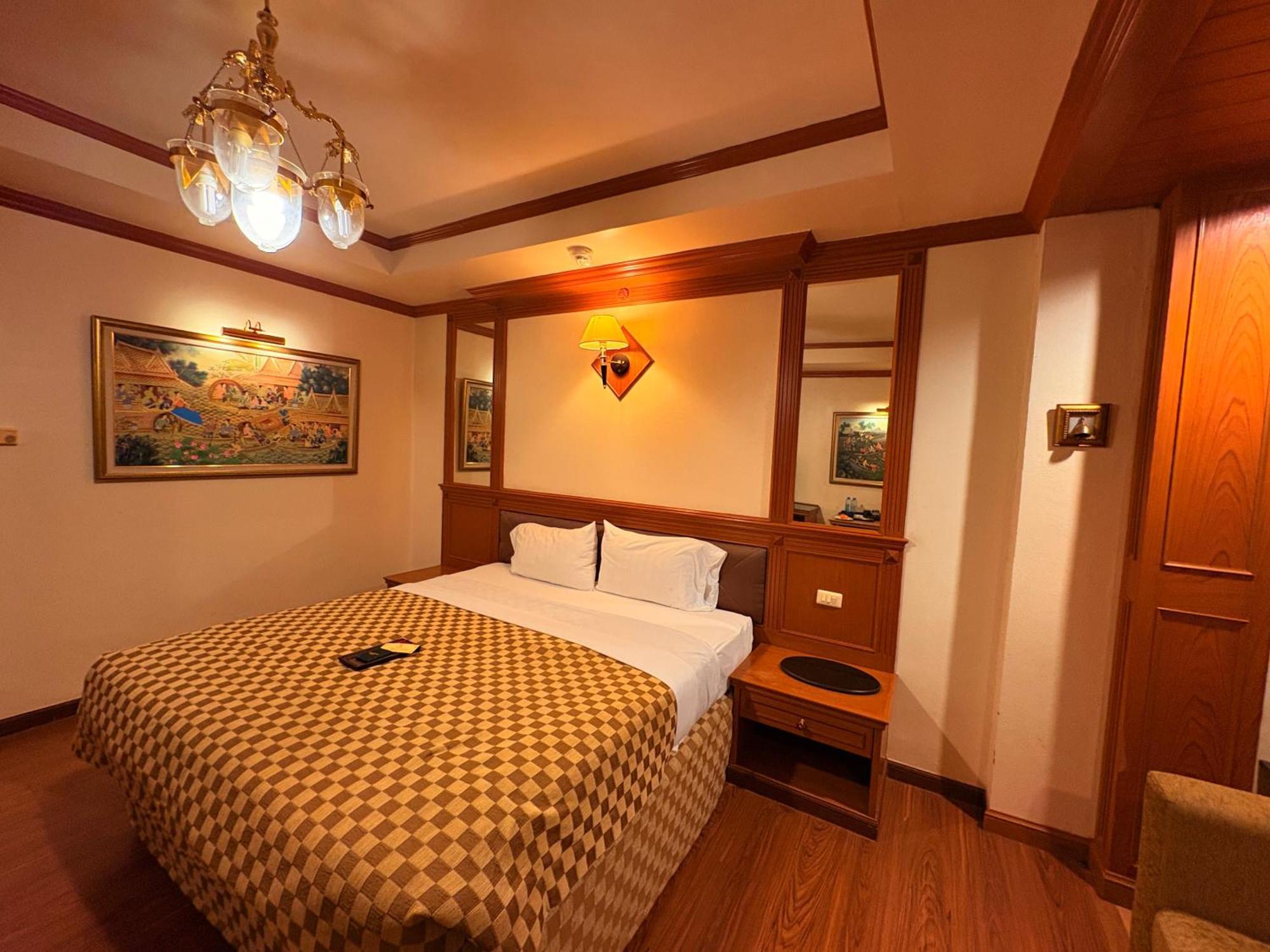 Taksilahotel Maha Sarakham Εξωτερικό φωτογραφία